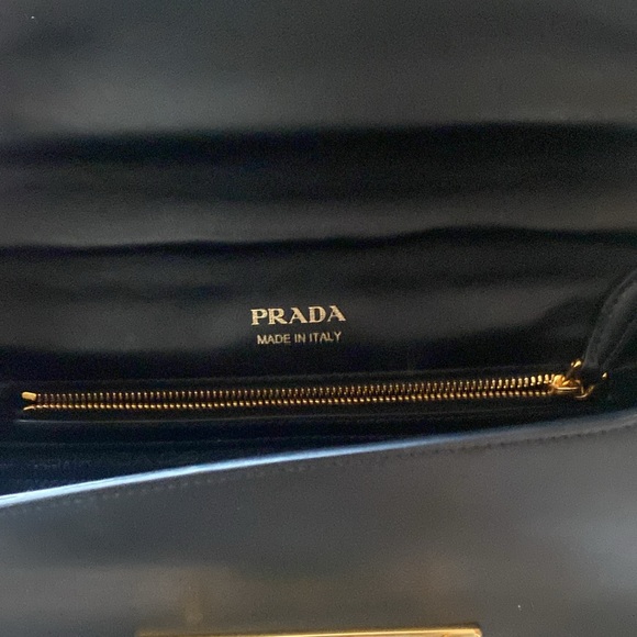 PRADA bag limited edition 2017 Mango+Nero - Picture 5 of 10